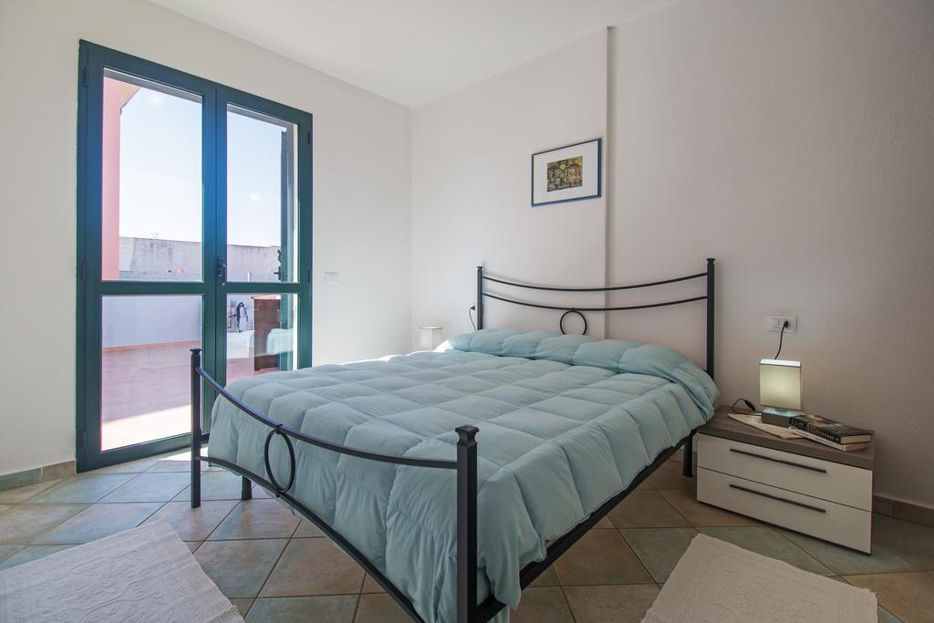 אורוסיי Residenza Maria Antonia - Private Apartment מראה חיצוני תמונה