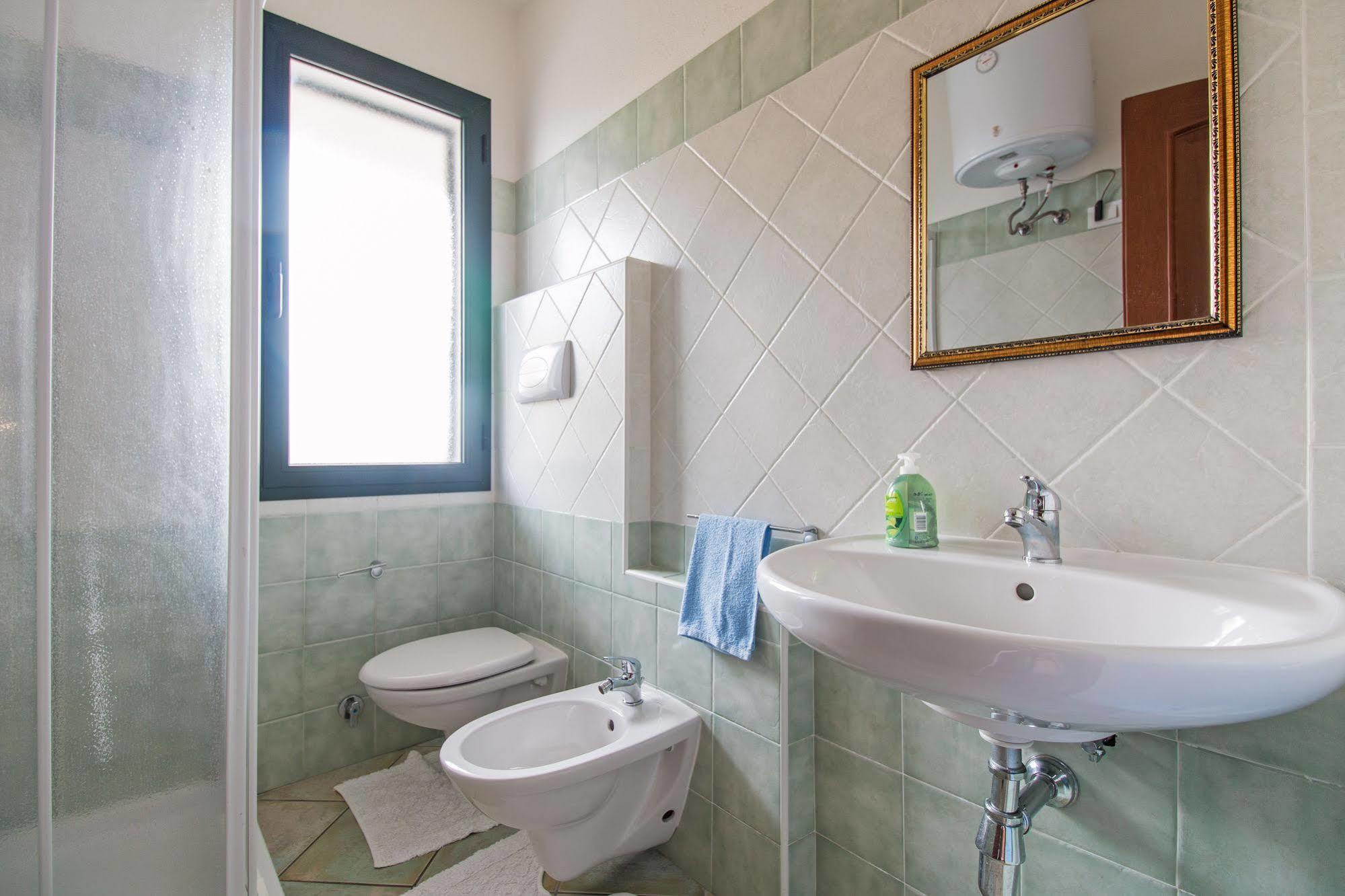 אורוסיי Residenza Maria Antonia - Private Apartment מראה חיצוני תמונה